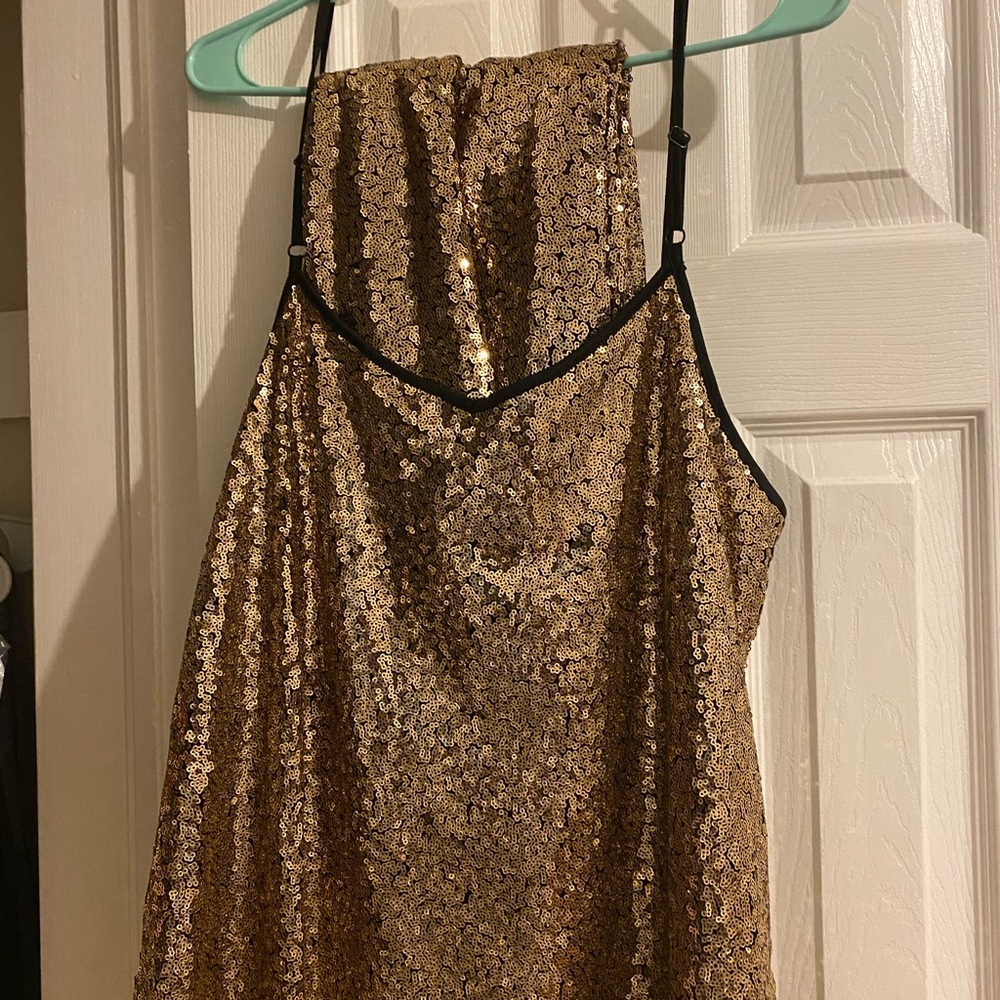 Two piece Sequins MIDI skirt set!